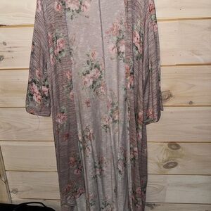 Torrid Floral Knit Cardigan in Pink and Gray